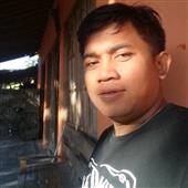 Thầ