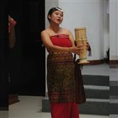 Thầ