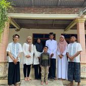 Thầ